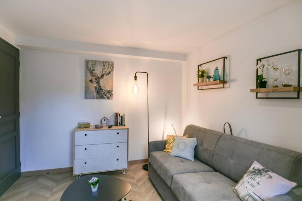 Instant Fleury, Studio Cosy Avec Jardin Secret 바르비종 외부 사진